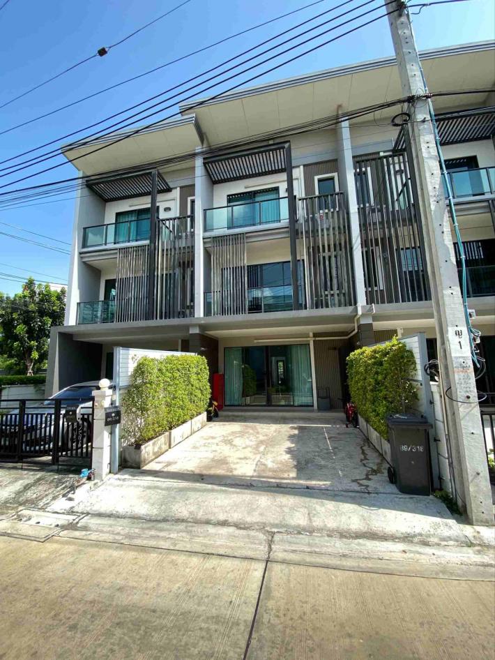 ขายบ้าน ทาวน์เฮ้าส์ หมู่บ้านTown Avenue Merge รัตนาธิเบศร์ ตกแต่งครบ ใกล้ MRT 600ม.owner
