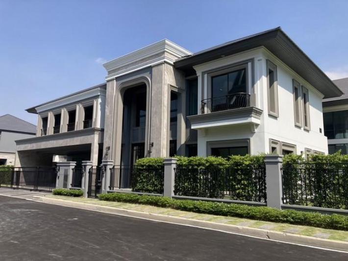 ขายบ้านเดี่ยวใหม่ 2 ชั้นแปลงมุม 202 ตรว. 5 ห้องนอน โครงการ Grand Bangkok Boulevard (รามอินทรา-เกษตรนวมินทร์) ติดสวนสยาม