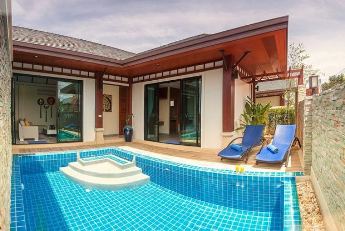 For Rent : Rawai VIP Luxury Villa 2 Bedrooms 2 Bathroom, Walk distance to the beach