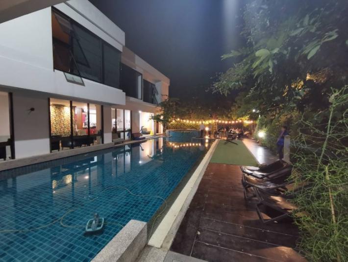 ให้เช่า 150,000 บาท/เดือน ขาย 52.5 ล้าน บ้าน pool villa #ติดแม่น้ำ พร้อมอาคารสำนักงาน พื้นที่ 3 ไร่ 1 งาน 1.5 ตรว. #สันกลาง #สันกำแพง