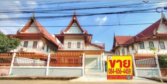 ขาย บ้านเรือนไทย หมู่บ้านเรือนไทยเบญจรงค์  บางบัวทอง  ใกล้แนวรถไฟฟ้าสายสีม่วง และเซ็นทรัลเวสต์เกต 